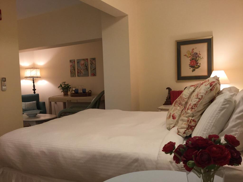 The Beach Rose Inn Веллс Екстер'єр фото